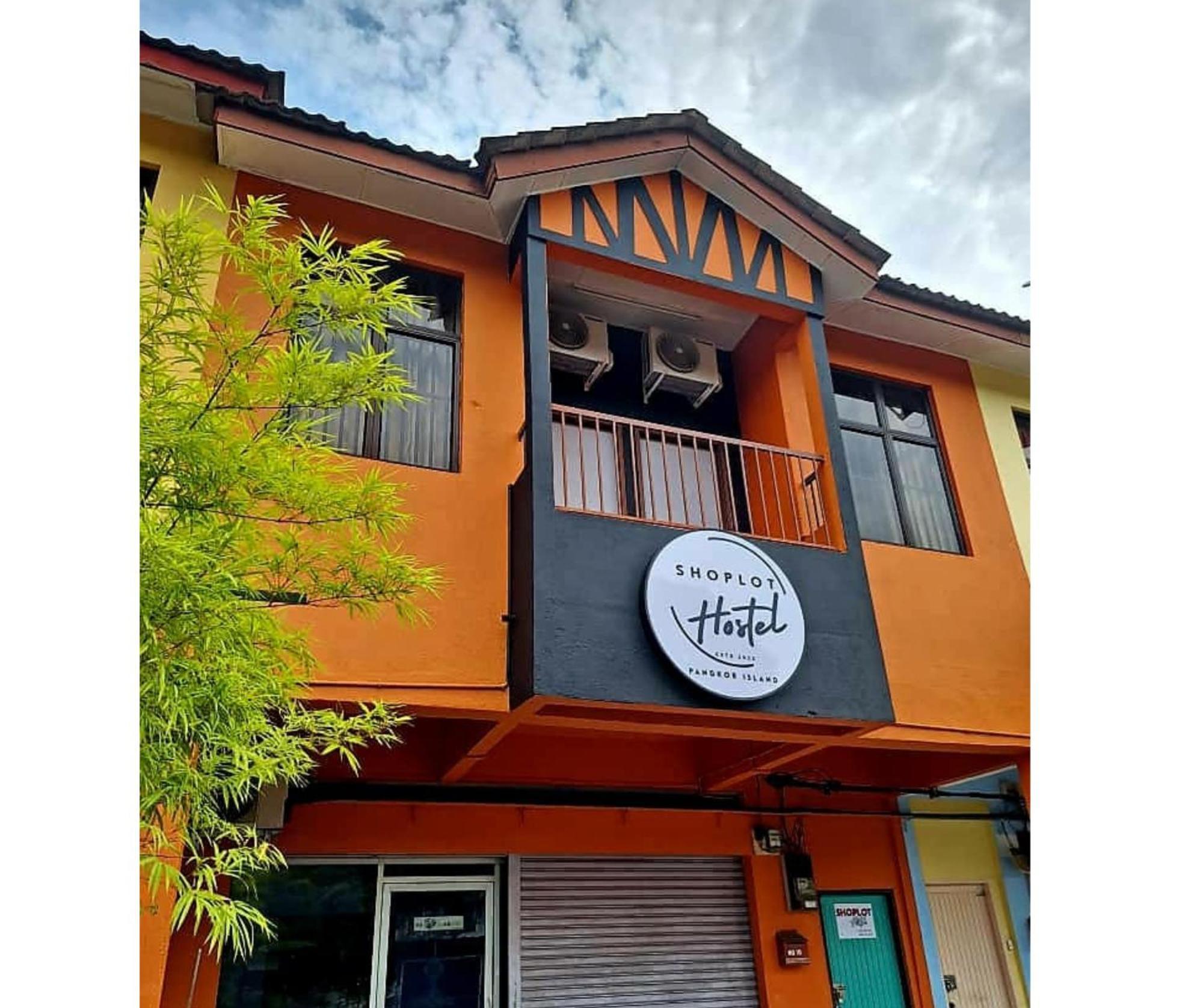 Shoplot Hostel Pangkor カンポン・パシール・ボガ エクステリア 写真