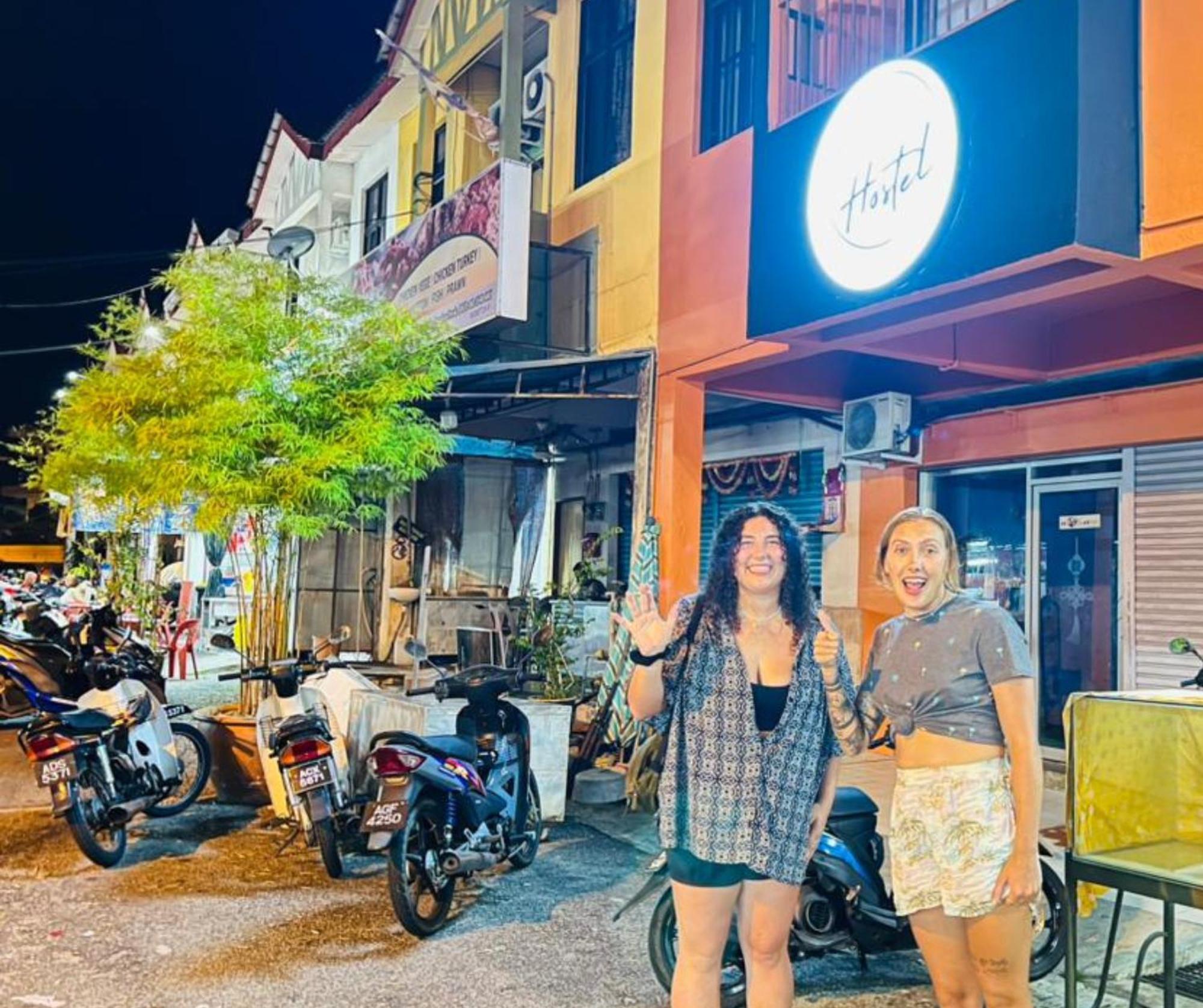 Shoplot Hostel Pangkor カンポン・パシール・ボガ エクステリア 写真